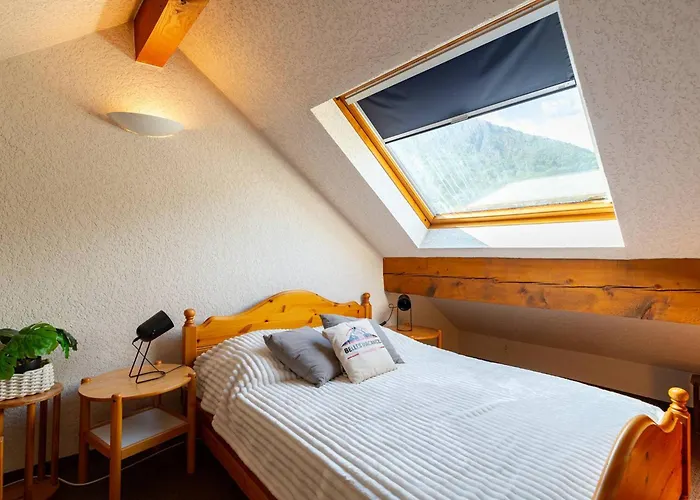 T3 Lumineux Pour 6 Personnes Au Coeur De Saint-lary - Fr-1-296-526 Apartament