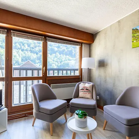 Apartamento T3 Lumineux Pour 6 Personnes Au Coeur De Saint-lary - Fr-1-296-526 *